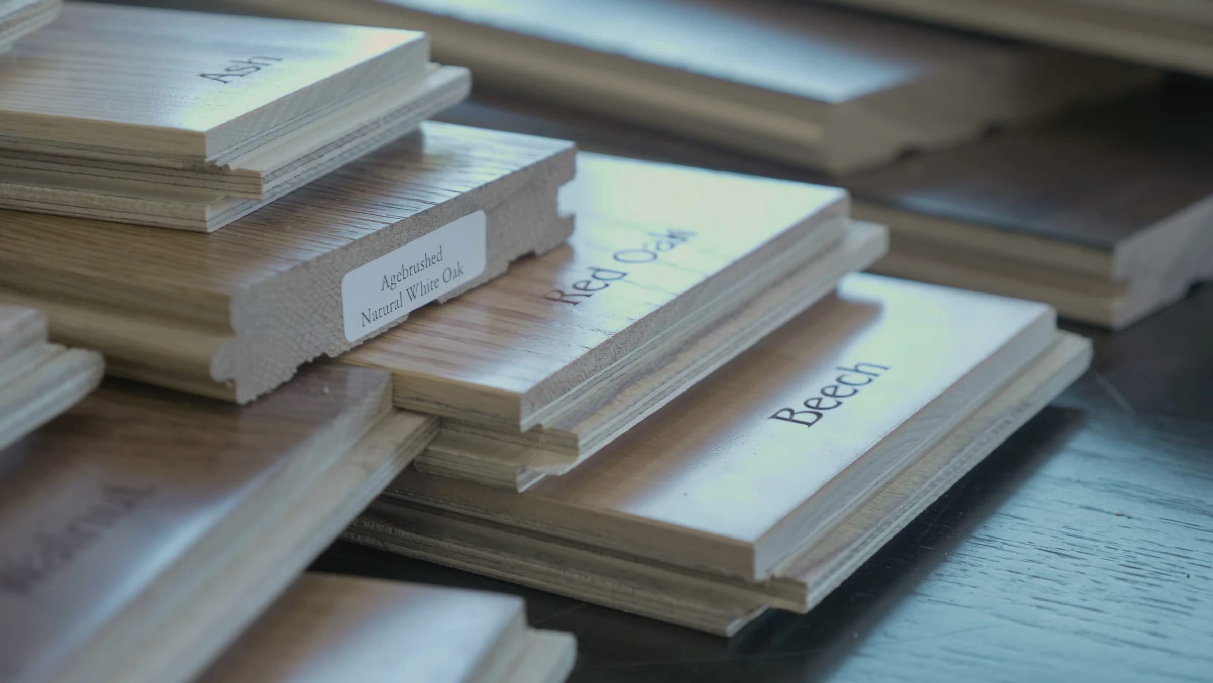 Layered wood samples showing grain and board profiles